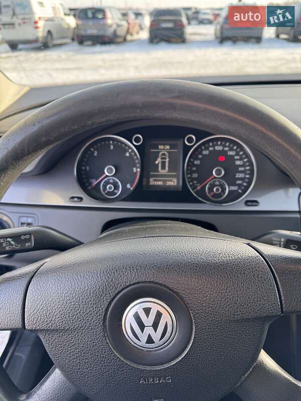 Универсал Volkswagen Passat 2009 в Львове