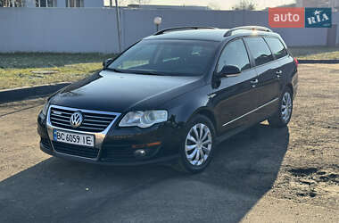 Універсал Volkswagen Passat 2008 в Володимирі