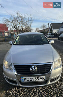 Універсал Volkswagen Passat 2009 в Ковелі