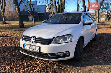 Універсал Volkswagen Passat 2013 в Кривому Розі