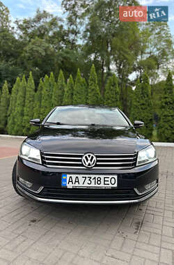 Седан Volkswagen Passat 2014 в Гайвороні