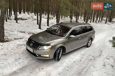 Універсал Volkswagen Passat 2014 в Хорошеві