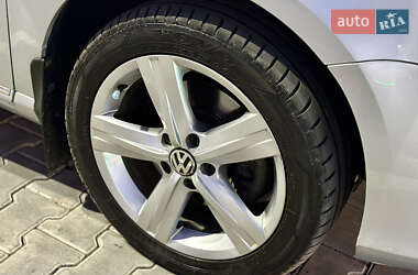 Седан Volkswagen Passat 2011 в Одессе