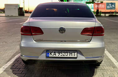 Седан Volkswagen Passat 2011 в Одессе