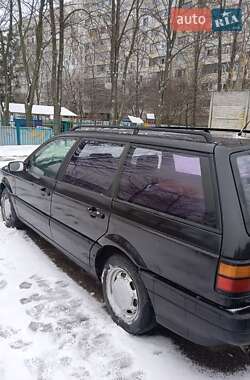 Универсал Volkswagen Passat 1991 в Харькове