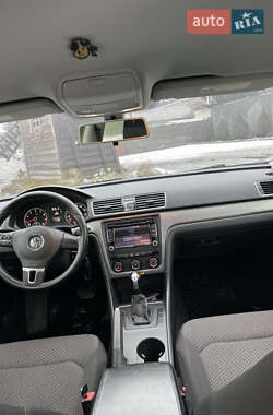 Седан Volkswagen Passat 2015 в 