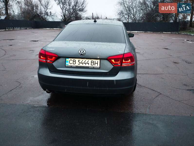 Седан Volkswagen Passat 2012 в Чернигове