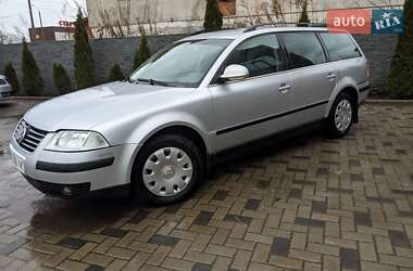 Универсал Volkswagen Passat 2004 в Ровно