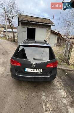 Універсал Volkswagen Passat 2014 в 
