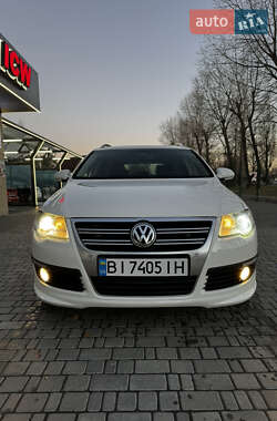 Універсал Volkswagen Passat 2009 в Горішніх Плавнях