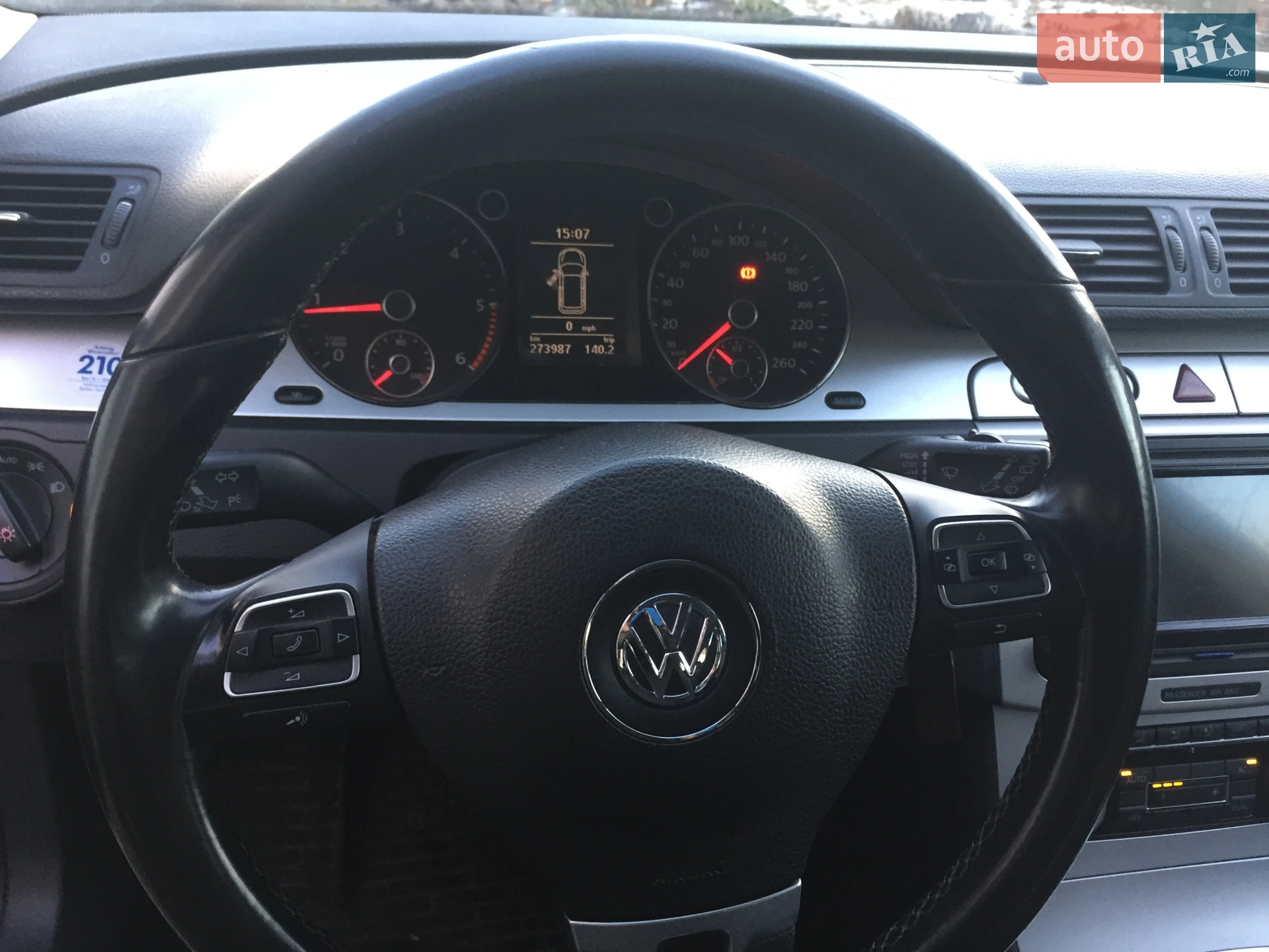 2010 Volkswagen Passat - мініатюра 13