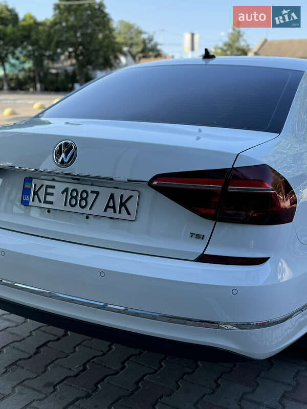 Седан Volkswagen Passat 2017 в Одесі