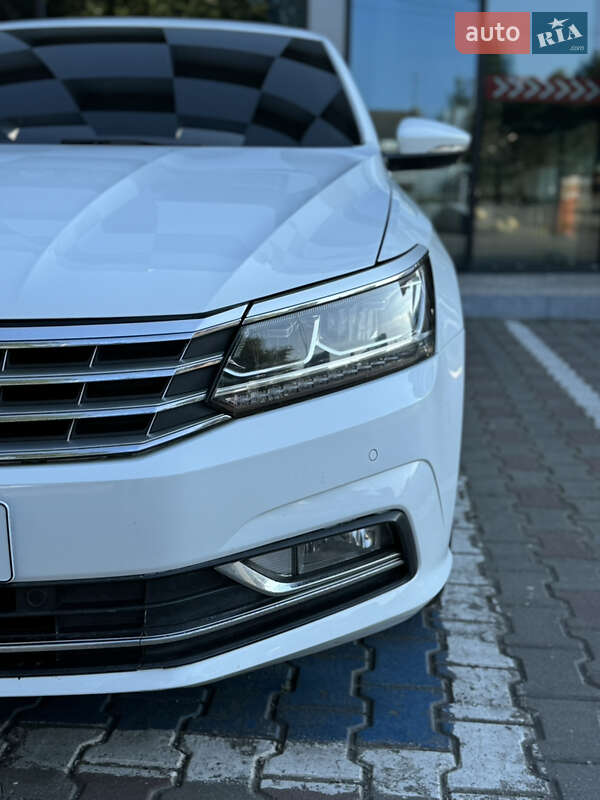 Седан Volkswagen Passat 2017 в Одесі