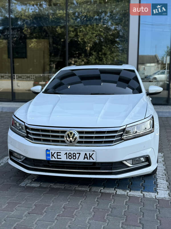 Седан Volkswagen Passat 2017 в Одесі