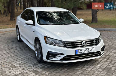 Седан Volkswagen Passat 2016 в Кременчуге