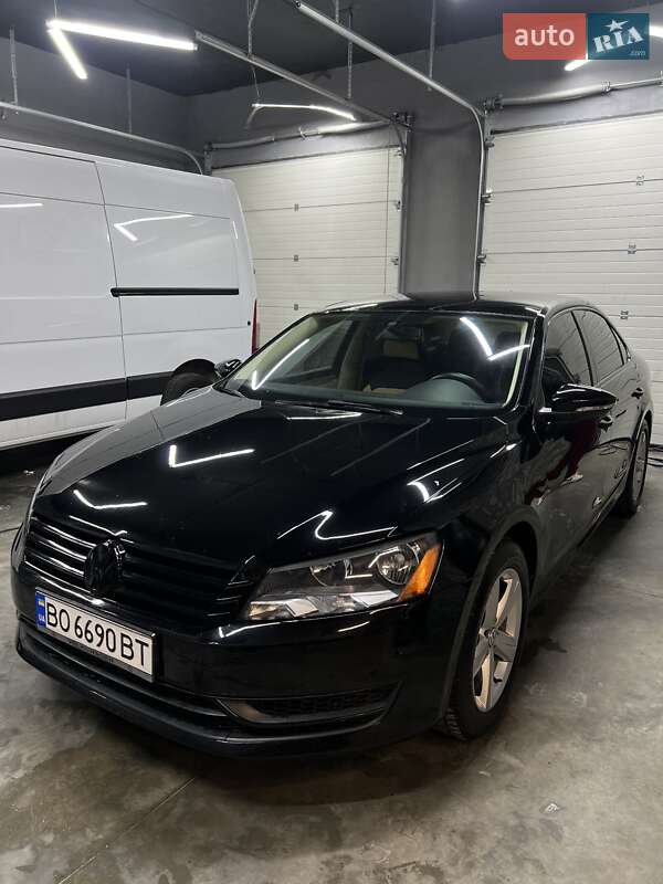 Volkswagen Passat 2012