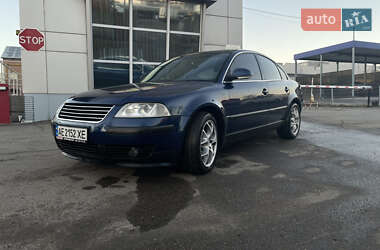 Седан Volkswagen Passat 2004 в Днепре