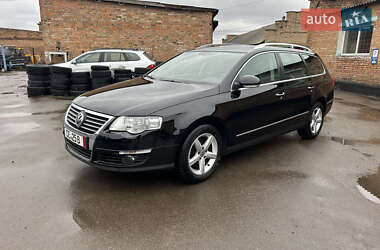 Універсал Volkswagen Passat 2009 в Нововолинську