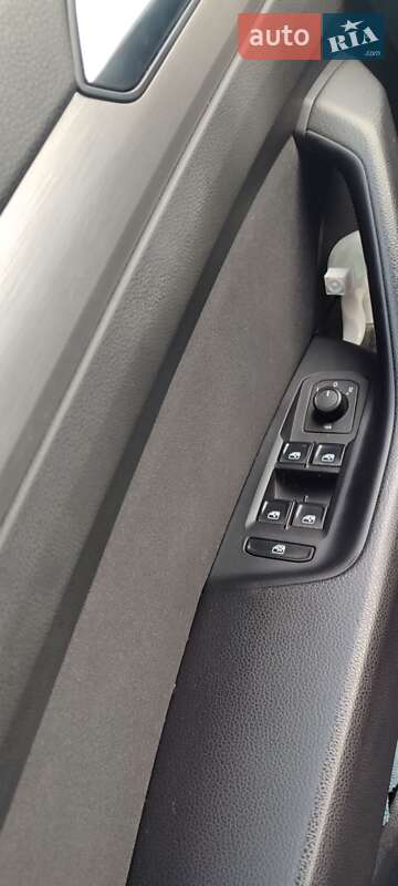 Универсал Volkswagen Passat 2019 в Новгородке