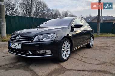 Седан Volkswagen Passat 2013 в Чернівцях