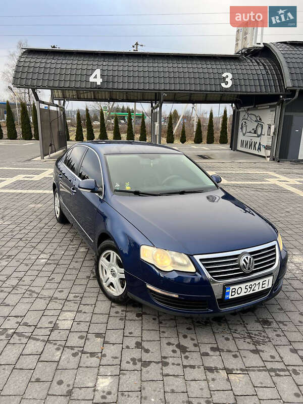 Седан Volkswagen Passat 2005 в Тернополе