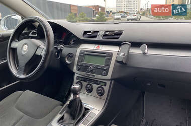 Универсал Volkswagen Passat 2006 в Хмельницком