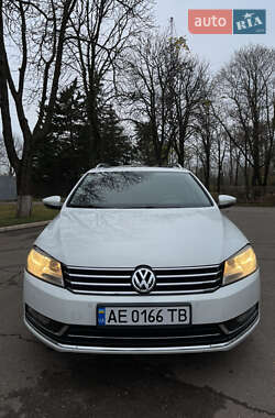 Универсал Volkswagen Passat 2011 в Кривом Роге