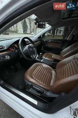 Универсал Volkswagen Passat 2011 в Кривом Роге