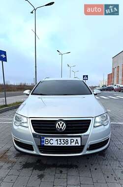 Універсал Volkswagen Passat 2009 в Львові