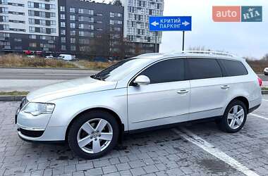 Універсал Volkswagen Passat 2009 в Львові