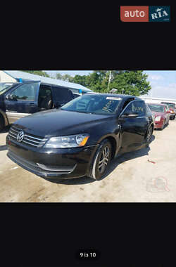 Седан Volkswagen Passat 2013 в Новій Ушиці