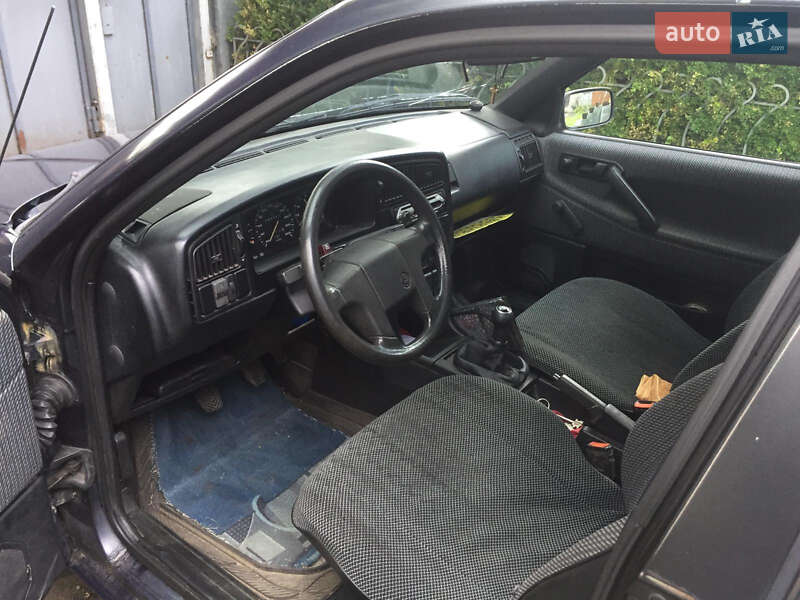 Универсал Volkswagen Passat 1992 в Днепре фото 6 Универсал Volkswagen Passat 1992 в Днепре