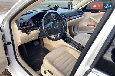 Седан Volkswagen Passat 2013 в 