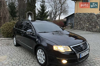 Універсал Volkswagen Passat 2009 в Львові