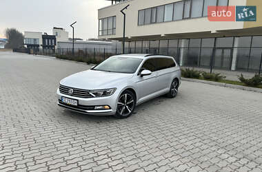 Универсал Volkswagen Passat 2015 в Львове