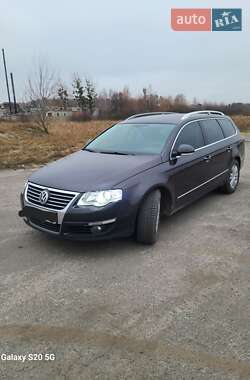 Універсал Volkswagen Passat 2007 в Рівному