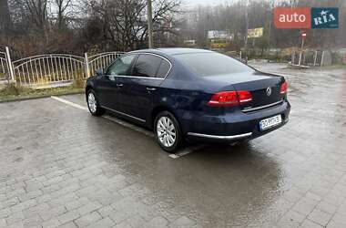 Седан Volkswagen Passat 2013 в Тернополі