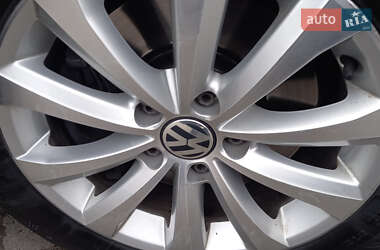 Универсал Volkswagen Passat 2014 в 