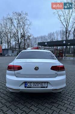 Седан Volkswagen Passat 2017 в 