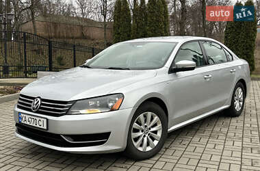 Седан Volkswagen Passat 2014 в Прилуках