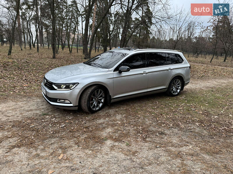 Універсал Volkswagen Passat 2015 в Києві
