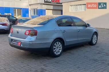 Седан Volkswagen Passat 2006 в Одессе