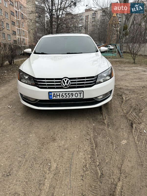 Седан Volkswagen Passat 2012 в Слов'янську