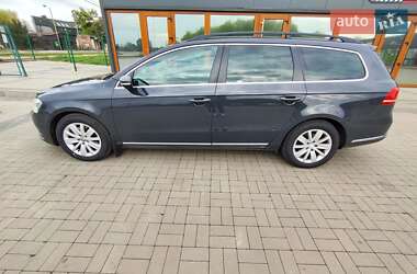 Универсал Volkswagen Passat 2011 в 