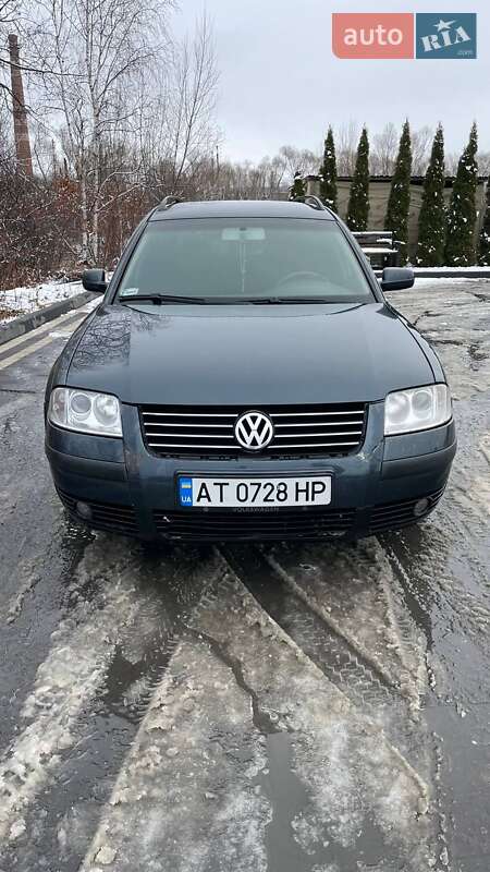 Універсал Volkswagen Passat 2003 в Надвірній