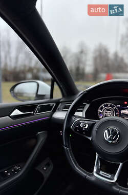 Седан Volkswagen Passat 2017 в 
