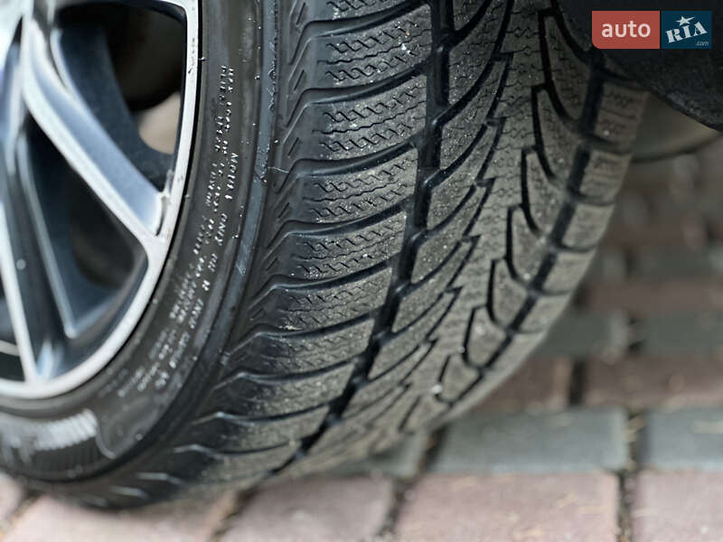 Универсал Volkswagen Passat 2014 в Староконстантинове