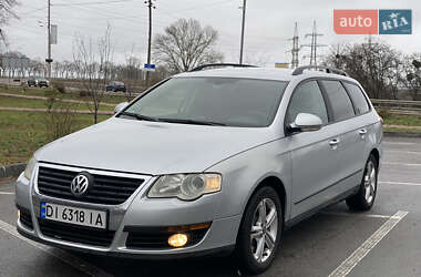 Універсал Volkswagen Passat 2005 в Вишгороді