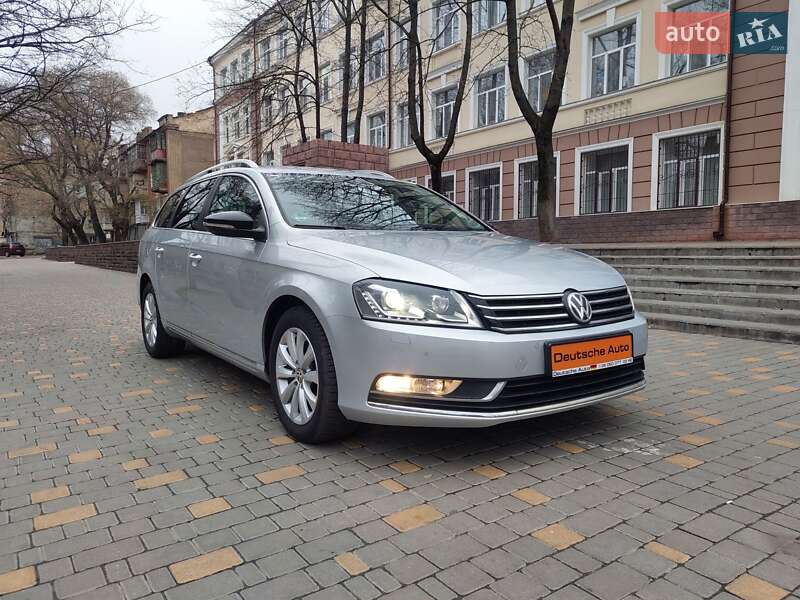 Универсал Volkswagen Passat 2015 в Одессе