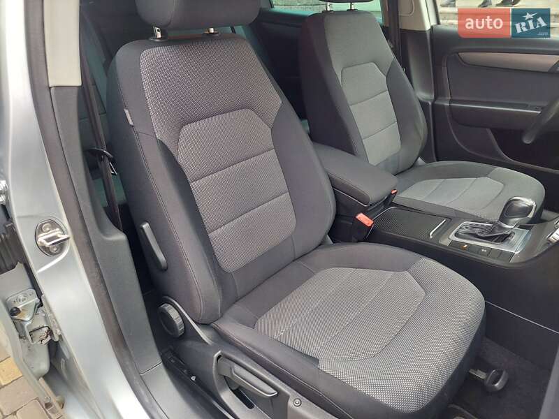 Универсал Volkswagen Passat 2015 в Одессе